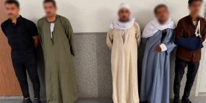 مشاجرة بالعصي بأسيوط بسبب لهو الأطفال، 5 أشخاص يتبادلون الاتهامات بعد إصابتهم بكدمات وجروح