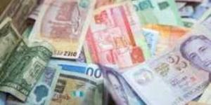 العملات الآسيوية تتراجع مع تعزيز الرسوم الجمركية الأمريكية مخاوف التضخم