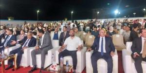 انطلاق مهرجان مصيف جمصة 2026 والفنان محمد محسن يحيي أولى فعاليته (فيديو)