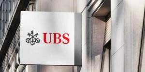 UBS: تراجع أسهم الذكاء الاصطناعي طبيعي.. والتوترات العالمية الخطر الأكبر