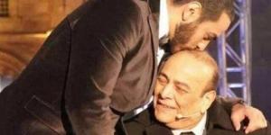 وفاة والد تامر حسني بعد وعكته الصحية وهذا مصير حفل الفنان بالساحل