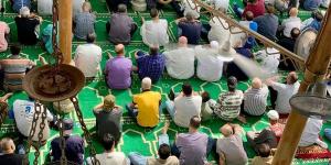 موضوع خطبة اليوم، مساجد مصر تتحدث عن "الرشوة وأثرها في إفساد المجتمع"