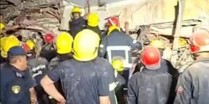 انتشال جثماني رجل وامرأة من تحت انقاض عقار زفتى المنهار بالغربية