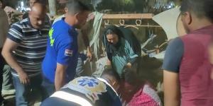 خلال حملة لإزالة الإشغالات، شرطة كفر الشيخ تتدخل لإنقاذ سيدة مريضة من داخل خيمة متهالكة