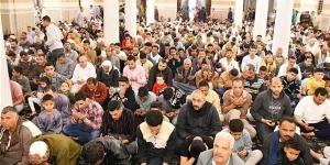 موضوع خطبة اليوم الجمعة، مساجد مصر تحذر من "التنمر وأثره على شخصيةِ الإنسان"