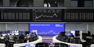 استقرار الأسهم الأوروبية وسط ترقب للبيانات الأمريكية وتطورات هرمز