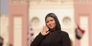 الأولى على الجمهورية بالشعبة الأدبية تختار كلية القانون بالجامعة البريطانية لمستقبلها الأكاديمي