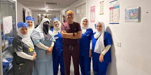 رمد المنصورة يستضيف رئيس الجمعية العالمية للجلوكوما لإجراء جراحات دقيقة وتدريب الأطباء