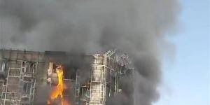 أخبار الحوادث اليوم: مشاهد مروعة من حريق مول شهير بمنطقة حدائق الأهرام.. تفاصيل جديدة في مقتل طفلي المطرية.. 15 قتيلًا و22 مصابًا في تصادم سيارتي عمال بالإسماعيلية