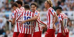 أتلتيكو مدريد يصفع برشلونة ويحسم صفقة دفاعية كبيرة مقابل 40 مليون يورو