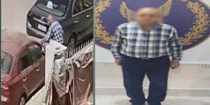 ضبط عاطل ظهر في فيديو يحطم زجاج سيارة بغرض سرقتها بسوهاج