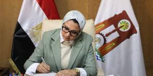 اشتباه تسمم غذائي بالخارجة، غلق المطعم وخروج 15 حالة بعد تحسنها