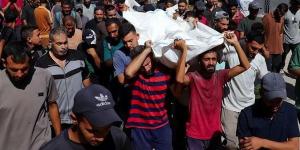 شهيد ومصابون في غارة إسرائيلية غرب مدينة خان يونس بغزة