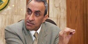 وزير الزراعة الأسبق يطرح رؤيته للتغلب على ندرة المياه ويتحدث عن كنز كبير بشمال مصر
