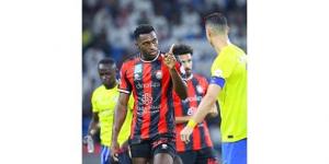 «الأبيض» يضم غونزاليس
