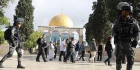 شرطة الاحتلال تغلق باب الأسباط وتمنع المصلين من الدخول إلى المسجد الأقصى