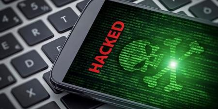 تحذير هام.. هاتفك يتحوَّل إلى "ثغرة اختراق" أثناء الاتصال بالإنترنت "احمي نفسك"