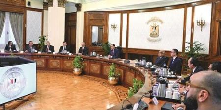 مدبولي:
«مصر
العقارية»
تيسّر
تملّك
العقار
للمصريين
في
الخارج
والأجانب