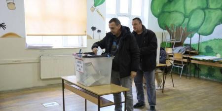 كوسوفو تجري انتخابات في محاولة لإنهاء الجمود السياسي