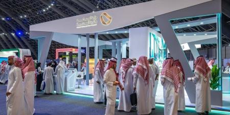 جناح وزارة الصناعة في الملتقى المهني يبرز ضمن المحطات التفاعلية اللافتة