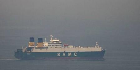 الرئيس الأمريكي يعلن بدء "تطهير مضيق هرمز"