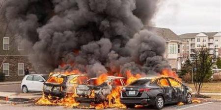 أسباب اشتعال النيران في السيارات الكهربائية الفاخرة