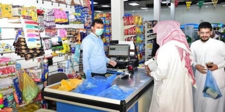 إنفاق المستهلكين الأسبوعي بالمملكة عبر نقاط البيع يتراجع إلى 12.37 مليار ريال