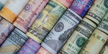 أسعار العملات الأجنبية والعربية أمام الجنيه في بنك القاهرة بمنتصف تعاملات اليوم
