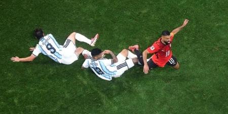 عمدة نيويورك ينتصر لمنتخب مصر ضد الأرجنتين "بطريقة صاعقة"
