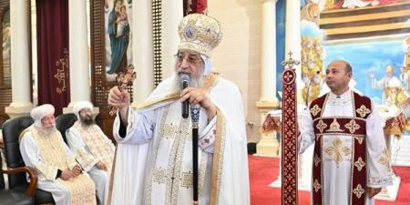 البابا تواضروس يرسم كهنة جددا في كاتدرائية العباسية