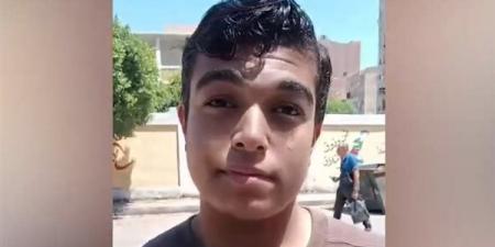 كل ربع ساعة يفتشوني هل الإجراء ده قانوني؟.. طالب ثانوية عامة بقنا يشتكي من مراقبي الامتحانات (فيديو)