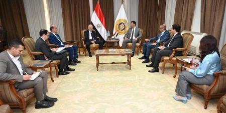 وزير الصناعة: تحويل مصر إلى مركز إقليمي للإنتاج والتصدير على رأس الأولويات