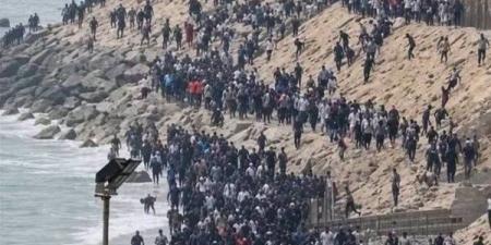 المغرب يكشف الجهة المتورطة في تحريض المواطنين على الهجرة إلى سبتة ومليلية