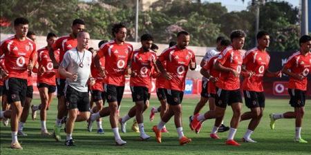 الشناوي أم شوبير، من يحرس مرمى الأهلي أمام الشرقية إنبي في الدوري الممتاز؟