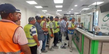 بشرى للعمالة غير المنتظمة، بدء صرف منحة المولد النبوي بـ 1500 جنيه