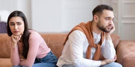 علامات الانفصال العاطفي الصامت بين الزوجين وطرق علاجه
