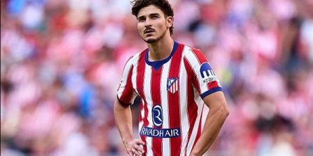 المدير الرياضي لأتلتيكو مدريد: مللنا من الحديث عن رحيل جوليان ألفاريز (فيديو)