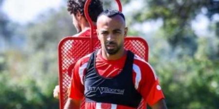 أفشة ومحمد عبد الله يقتربان من دخول قائمة مباراة الأهلي وسموحة