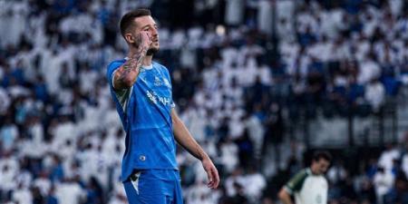 الهلال يحسم كلاسيكو الدوري السعودي أمام الأهلي بثلاثية