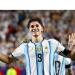فيفا يفاجئ نجم الأرجنتين قبل نهائي كأس العالم (فيديو)