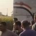 قطار يصطدم بسيارة زفة، العروس بالفستان الأبيض على شريط السكة والعريس مغمى عليه (صور)