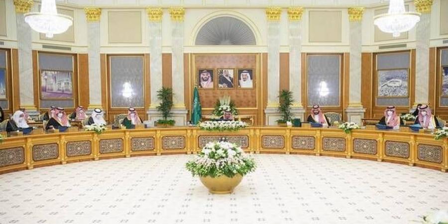 مجلس
      الوزراء
      السعودي
      يصدر
      17
      قرارا..
      تشمل
      إقرار
      المقابل
      المالي
      لتسجيل
      العقارات