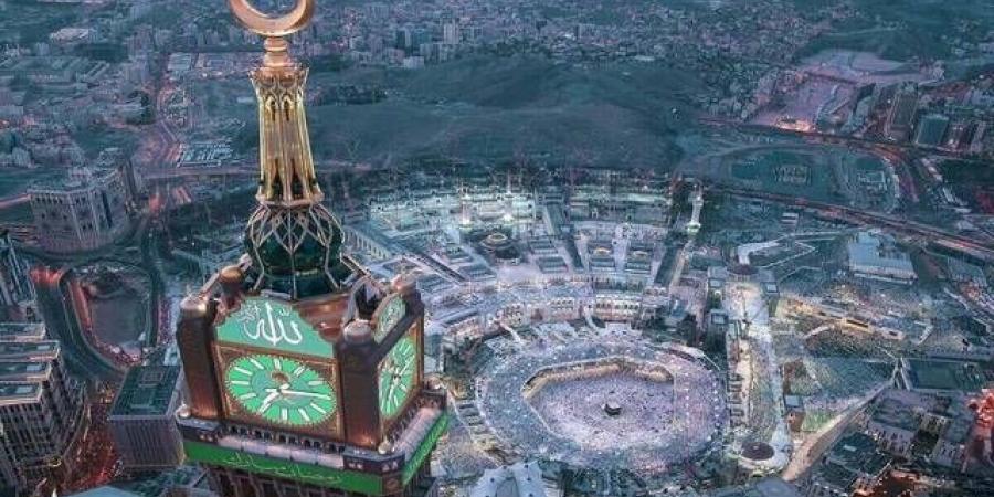 وزارة
      الحج
      تناقش
      مع
      شركات
      ومؤسسات
      العمرة
      استعدادات
      موسم
      1446هـ