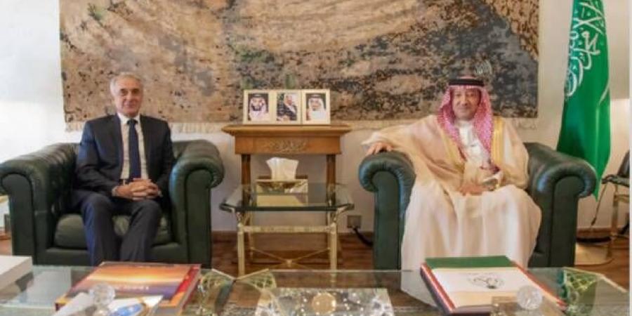 المملكة
      وسوريا
      تبحثان
      سبل
      تعزيز
      التعاون
      في
      كافة
      المجالات