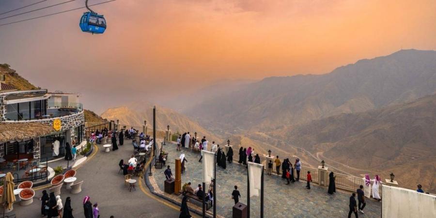 مقاهي عسير.. تجارب من المتعة والاسترخاء والطبيعة الخلابة