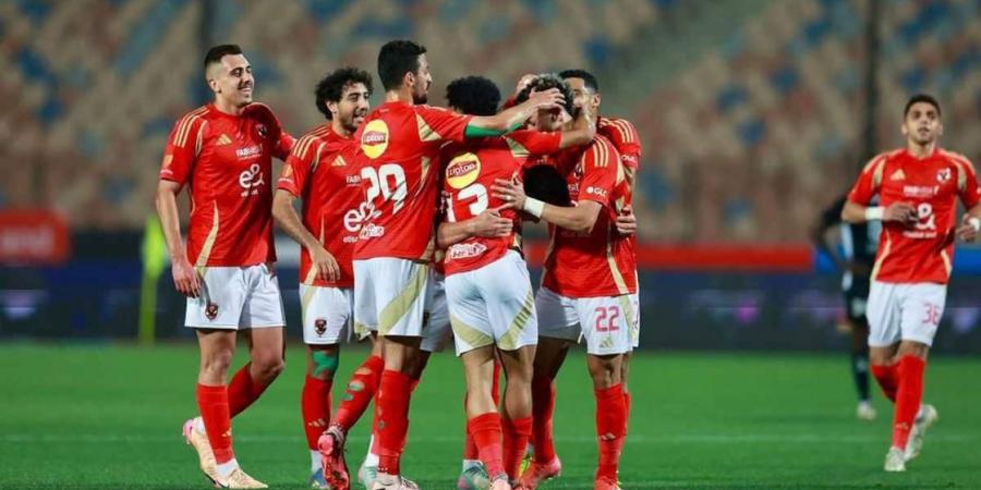 نجم الزمالك يصدم الأهلي: بيراميدز بطل السوبر المصري