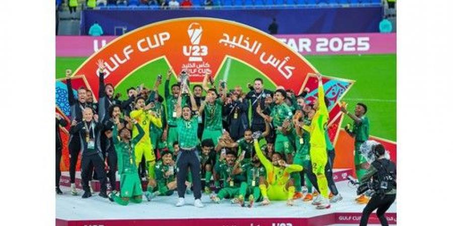 «الأخضر
السعودي»
يهزم
العراق
ويتوّج
بطلاً
لـ
«خليجي
تحت
23
عاماً»