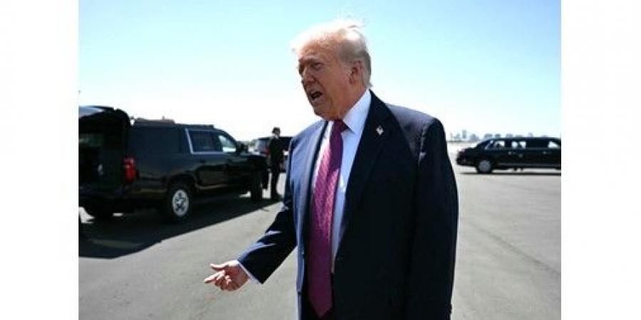 ترامب: مضيق هرمز «مغلق بإحكام» إلى أن تتمكن إيران من إبرام اتفاق