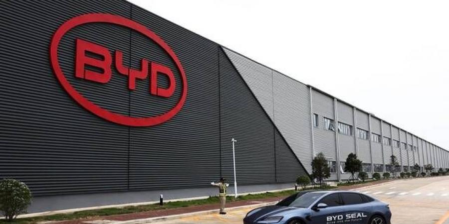 BYD تتوقع: 80% من مبيعات السيارات في الصين ستكون كهربائية