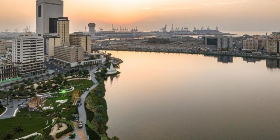 مشروع تأهيل الواجهة البحرية بجدة التاريخية يعيد 
ربط البحر بالإرث الحضاري للمنطقة
